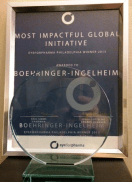 2015-eyeforpharma-award